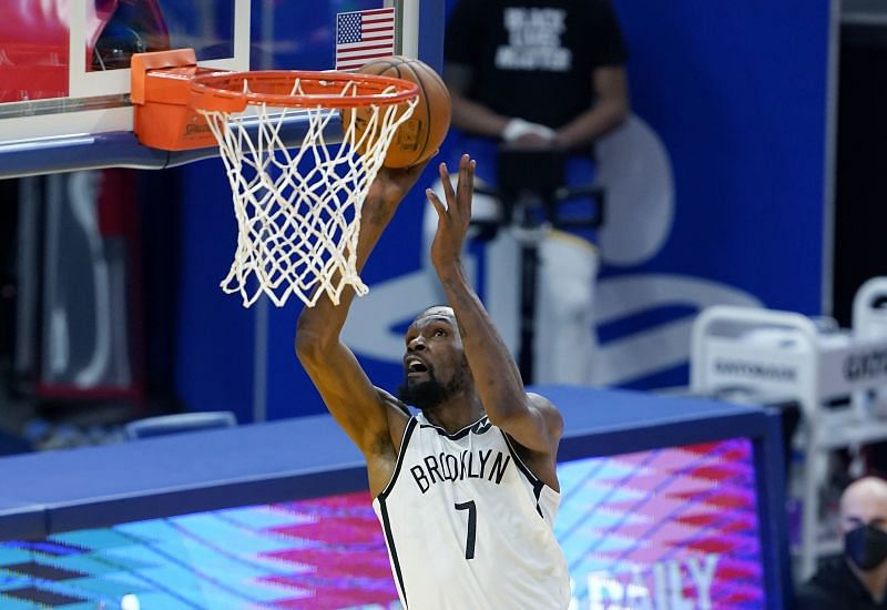 Kevin Durant #7 of the Brooklyn Nets goes in for a layup.